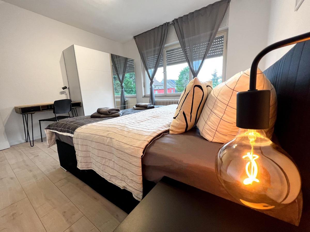 One Bed And One Sofa Bed, Self Check In, Invoice Apartamento Mönchengladbach Exterior foto