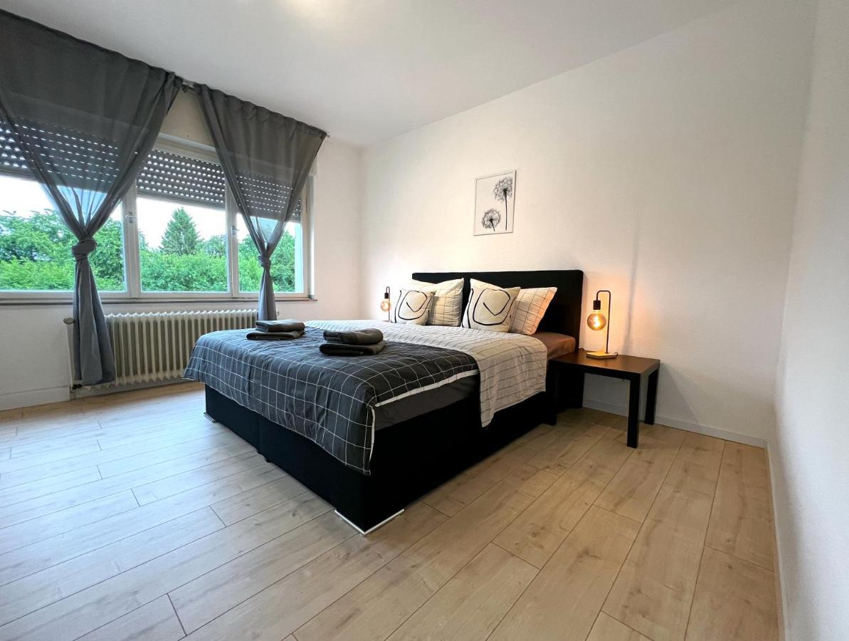 One Bed And One Sofa Bed, Self Check In, Invoice Apartamento Mönchengladbach Exterior foto