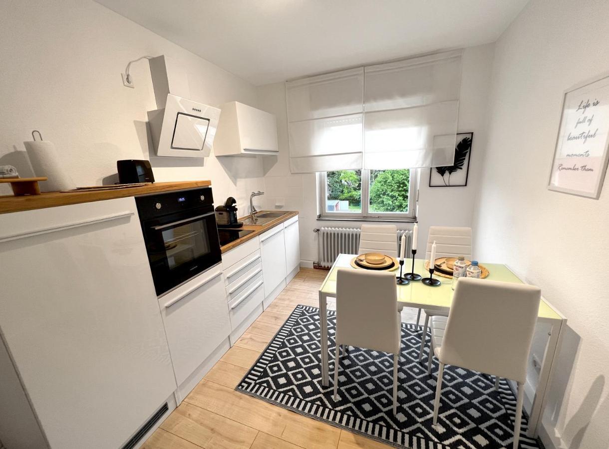 One Bed And One Sofa Bed, Self Check In, Invoice Apartamento Mönchengladbach Exterior foto